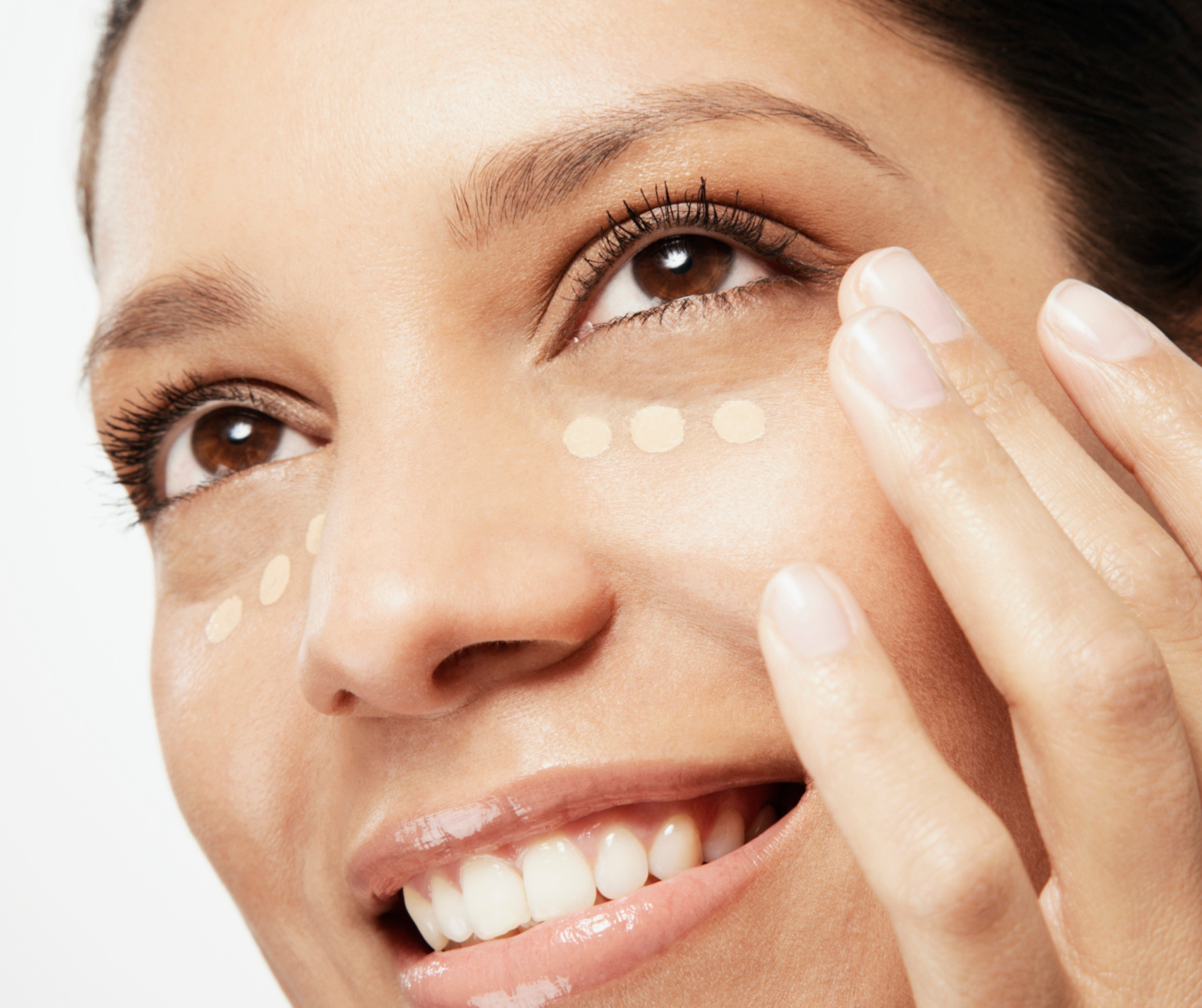 Concealer richtig auftragen bei Falten